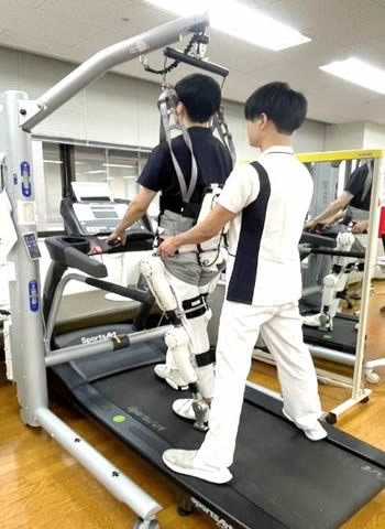 歩行訓練の様子